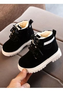 Дитячі чорні черевики на білій підошві